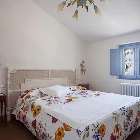 Podere La Contessa Bed & Breakfast Prato (Prato)