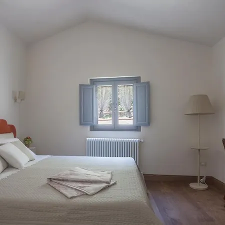 Podere La Contessa Nocleg ze śniadaniem 3*